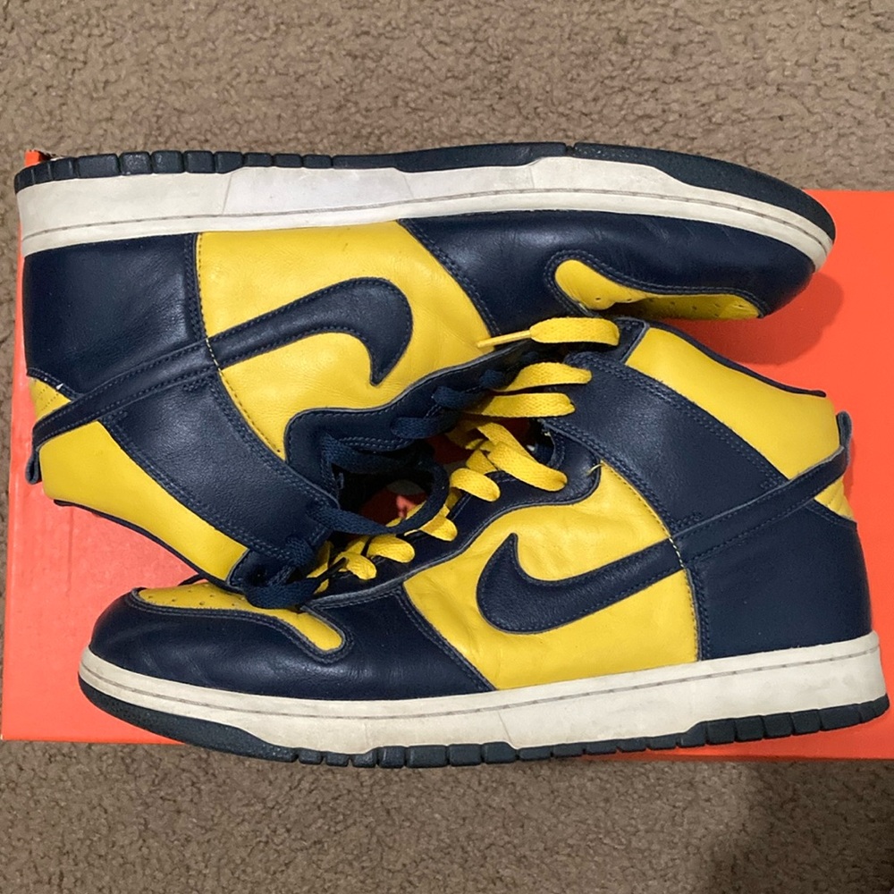 Nike Michigan Dunk High Size 12
